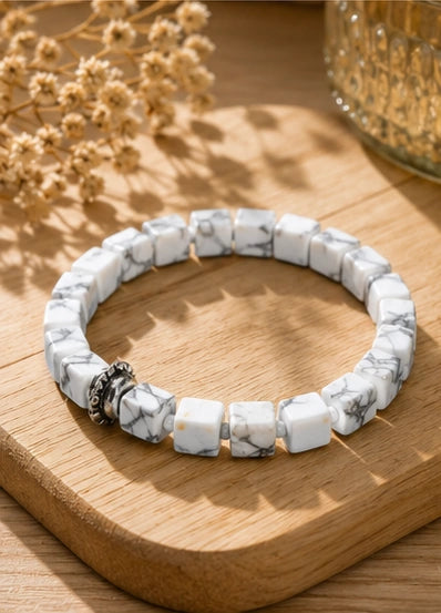 HOWLITE_Stress Relief Crystal Bracelet