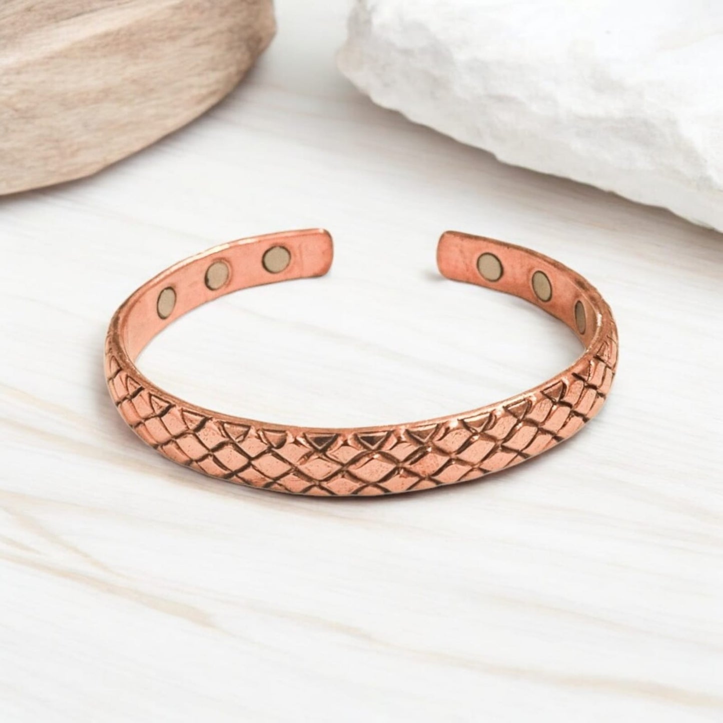 Diamond Cut Pure Copper Magnetic Therapy Band - kada with 6 Powerful Magnets